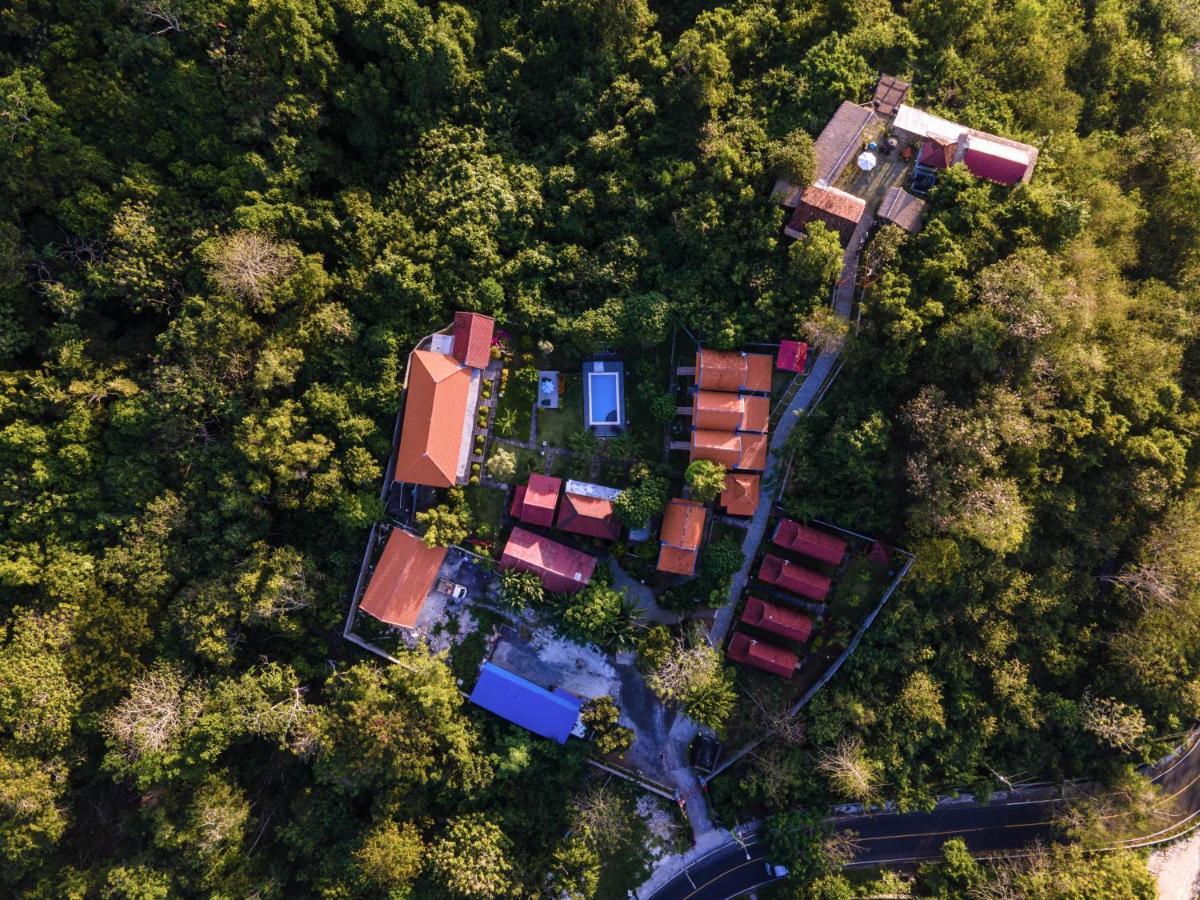 The Pande Hill Homestay Улувату Экстерьер фото